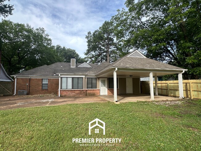 Building Photo - Stunning 3BR/2BA Cordova Home | 1,847 Sq Ft, Sunroom, Stone Fireplace & Hardwood Floors