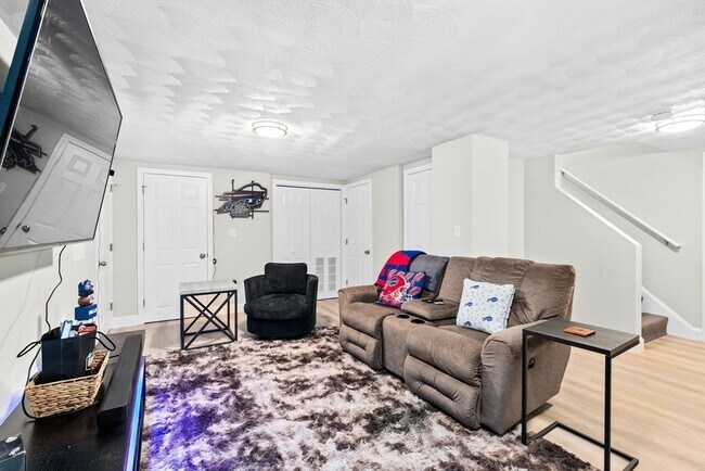 Building Photo - 57 Buffum St