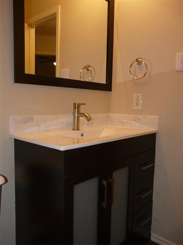 Building Photo - 12024 Gold Creek Dr E