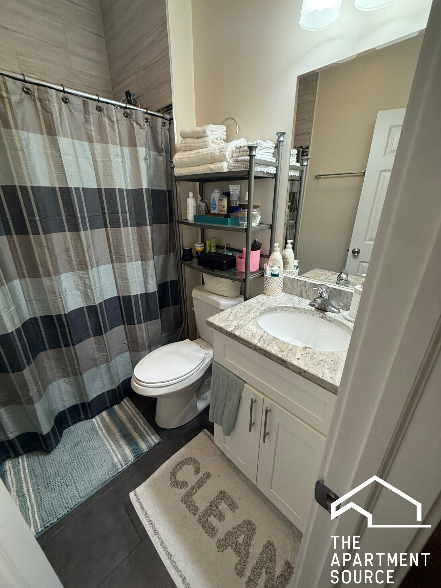 Building Photo - 1433 N Cleaver St