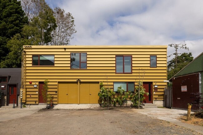Building Photo - Bright Live-Work Studio with Deck & Tall Ceilings off Lowell Street in Oakland