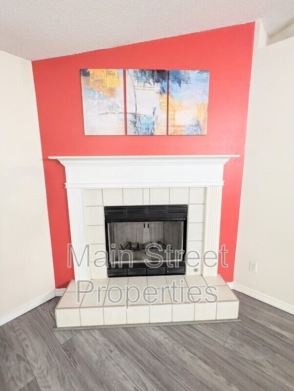 Building Photo - 7440 Chimney Pines Dr