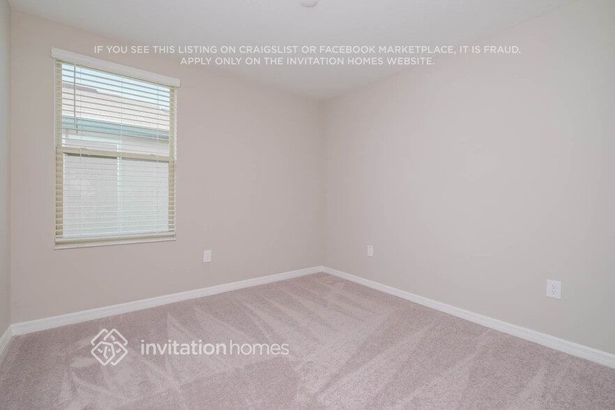 Building Photo - 2224 Treesdale Ave