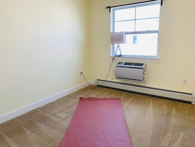 Building Photo - 104 Cove Ct