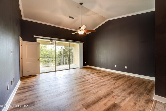 Building Photo - 6631 Shaded Rock Ct