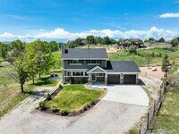 Building Photo - 3508 Dogwood Ave