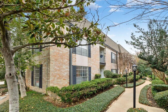 Primary Photo - 1809 Stoney Brook Dr
