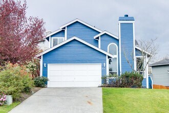 Building Photo - Federal Way Remodeled 2 Story