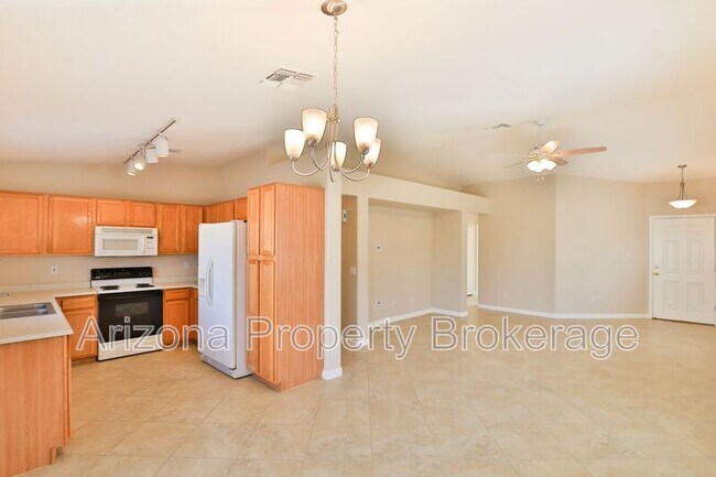 Building Photo - 3574 S Ponderosa Dr