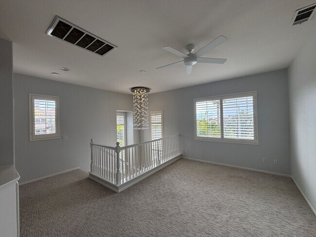 Building Photo - Beautiful 2 Story home in Carlsbad!