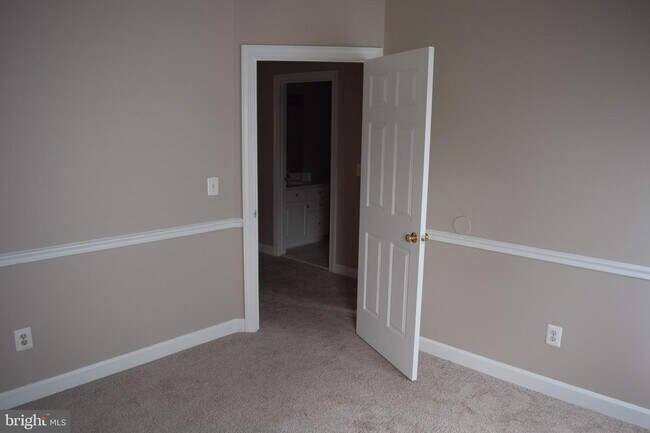 Building Photo - 8315 Kinsley Mill Pl