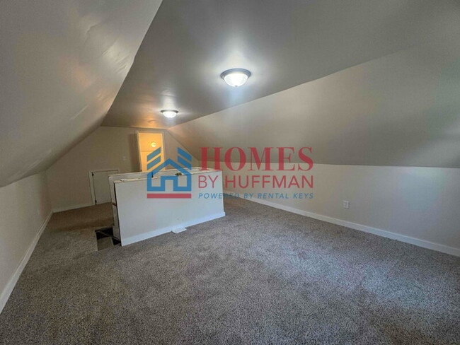 Building Photo - Four Bedroom House | Detached Garage