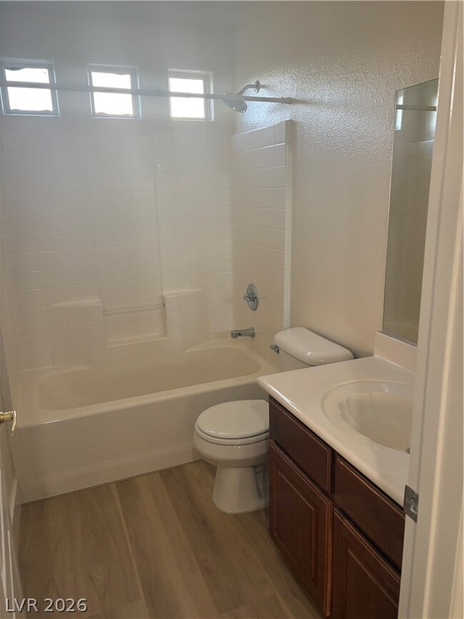 Building Photo - 9368 Pineneedle Ridge St