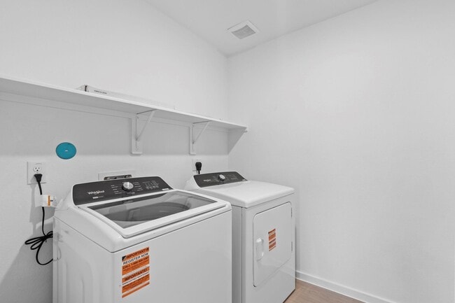 Building Photo - 24514 Red Hawthorn Trce