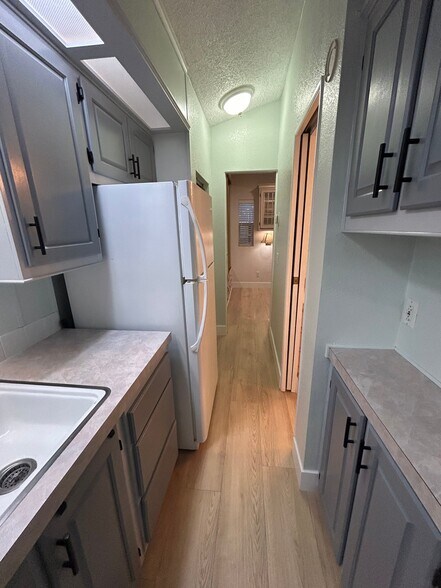 Building Photo - 31352 Via Curtidor