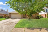 Building Photo - 5004 Caprock Dr