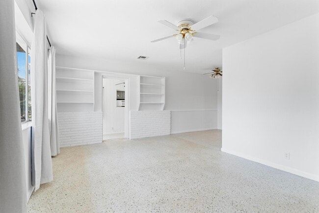 Building Photo - 331 Winters St