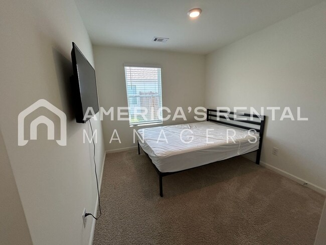 Building Photo - 7213 Wilburton Ln