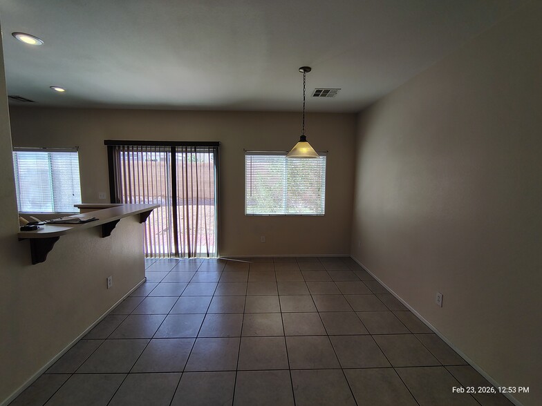 Building Photo - 10409 Calypso Cave St