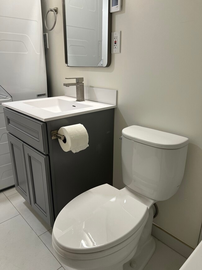 Building Photo - 4427 38th Ave SW