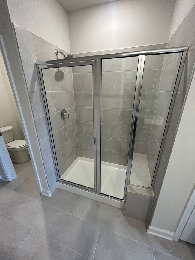 Building Photo - 6009 Port Royal St