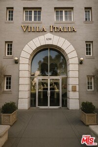 Building Photo - 1201 N Crescent Heights Blvd