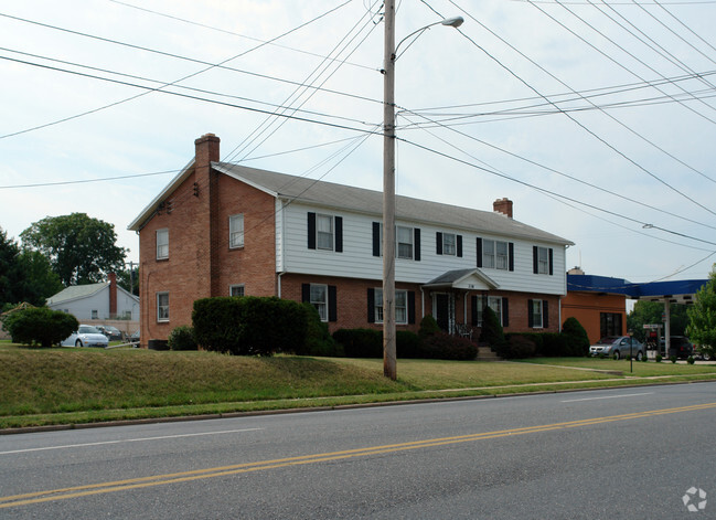 Building Photo - 338 S Jefferson St