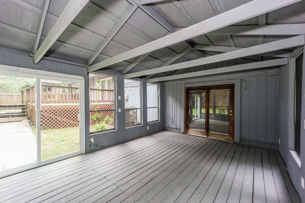 Building Photo - 9036 Sterling Ridge Ln