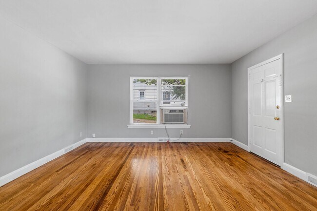 Building Photo - 408 N Mendenhall St
