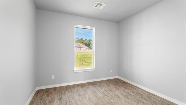 Building Photo - 17859 Salem Rd