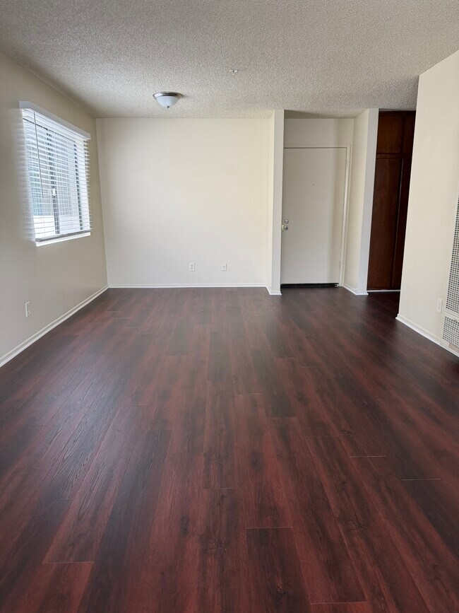 Living Room - 14025 Chadron Ave