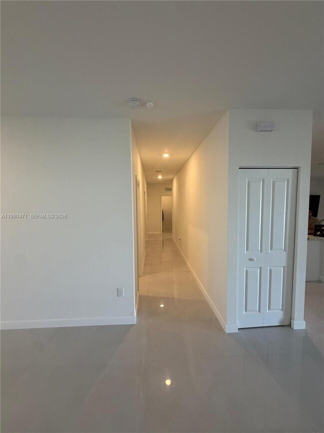 Building Photo - 16751 SW 291st Terrace