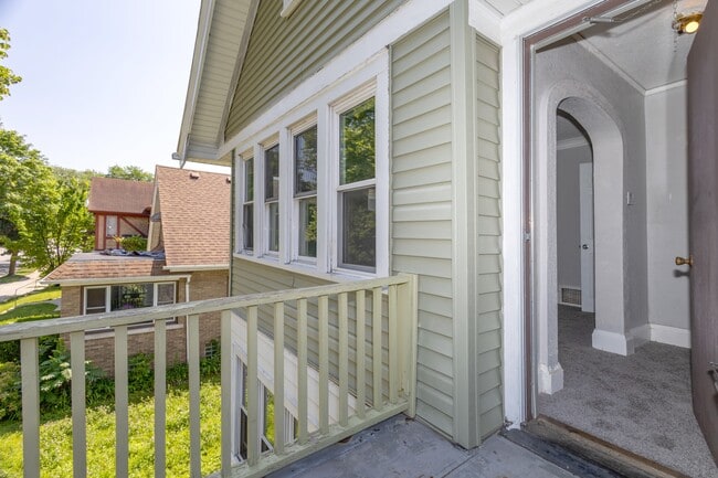 Building Photo - 4033 N 12th St