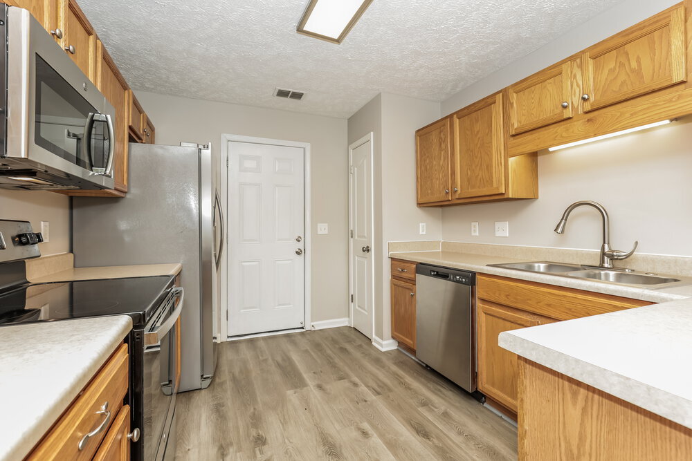 Building Photo - 1295 Tiree Dr