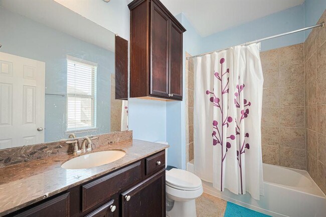 Building Photo - 5318 Kristen Cir