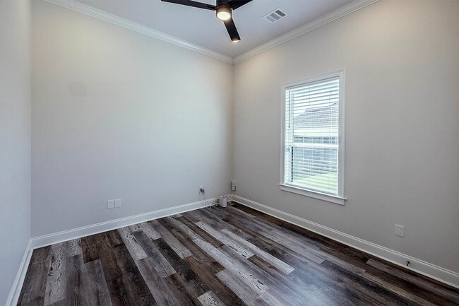Building Photo - 102 Farmington Ct