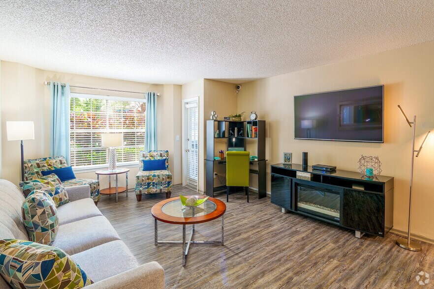 Enclave at Lake Underhill Apartments 4004 Lake Underhill Rd Orlando