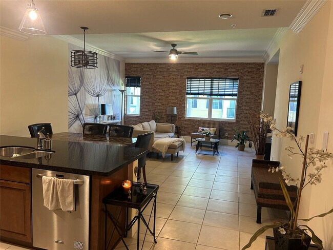 Building Photo - 226 N Latitude Cir