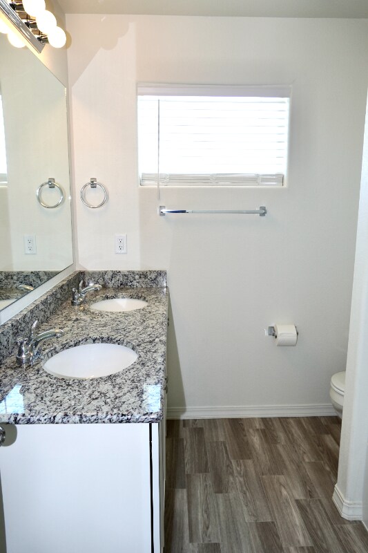 Building Photo - 706 Grissom Dr.