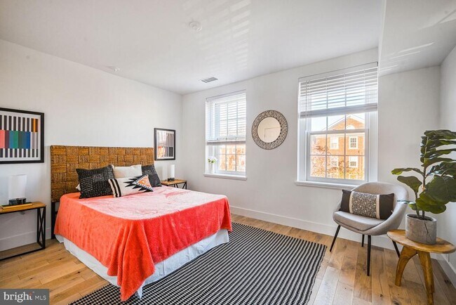 Building Photo - 3551 39th St NW