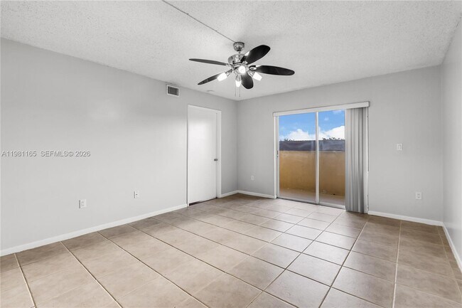 Building Photo - 14961 SW 82nd Ln