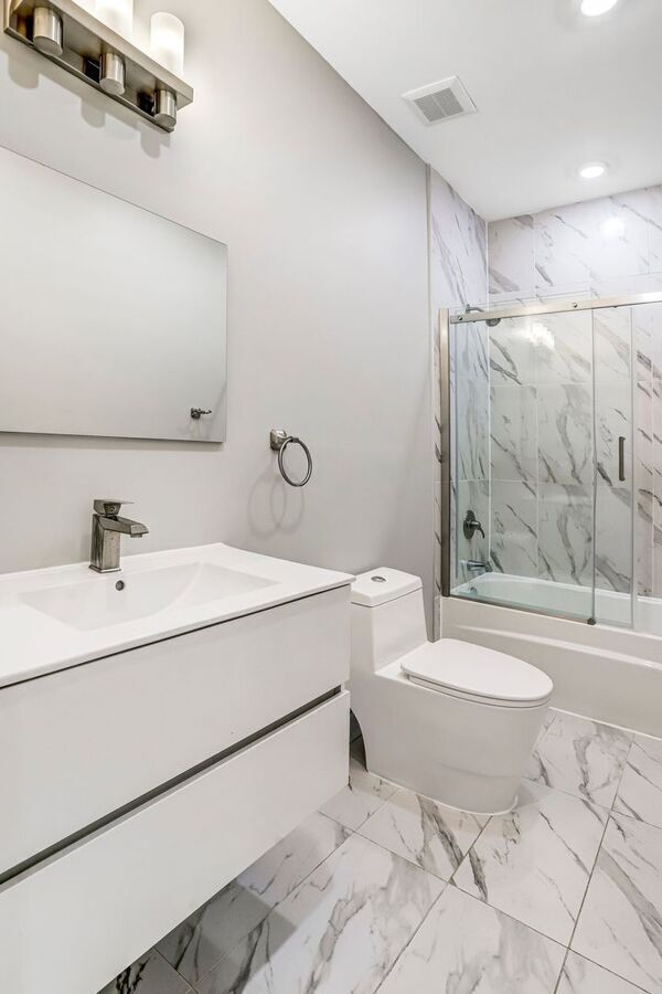 Building Photo - 2812 Georgia Ave NW