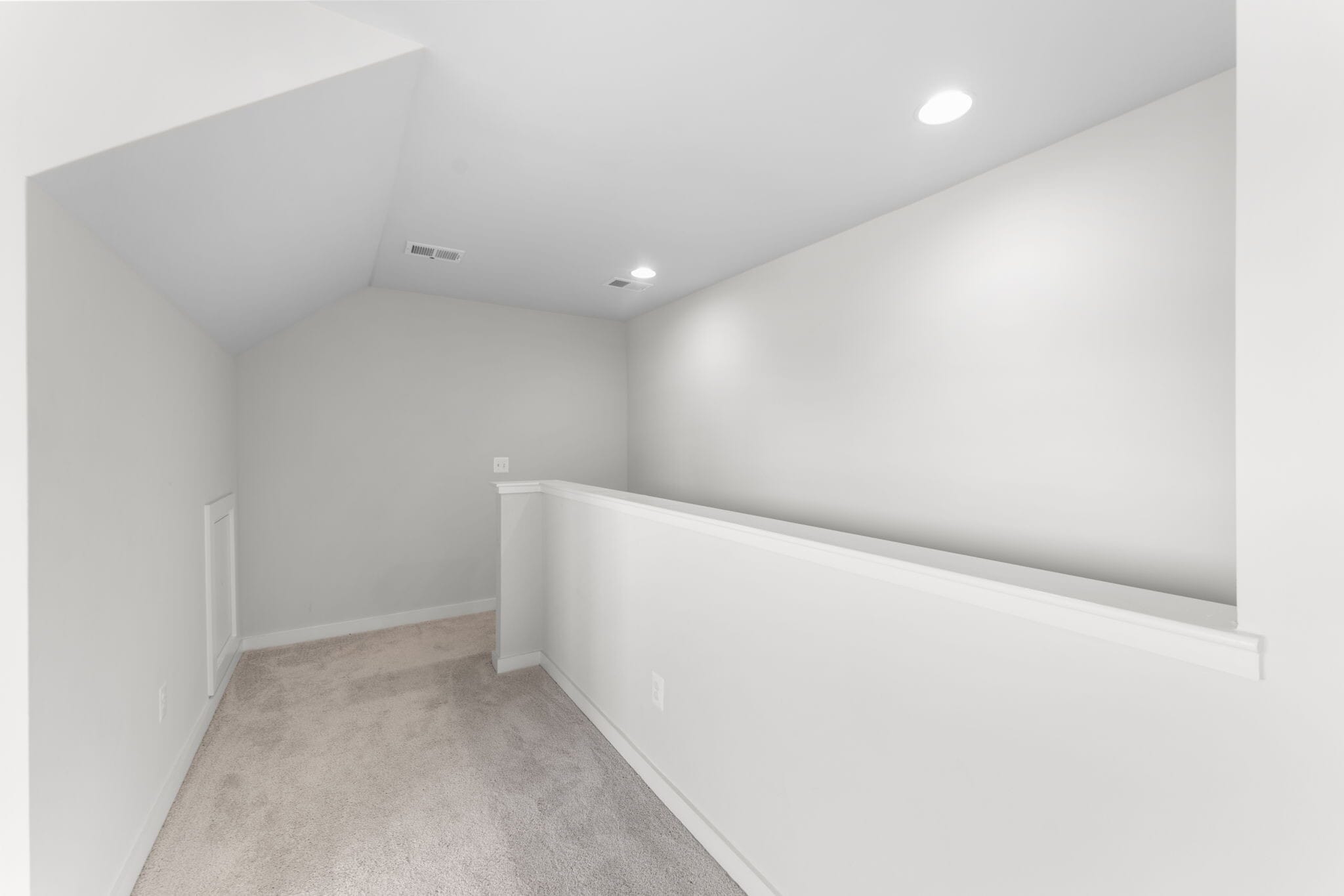 Building Photo - 43822 Jenkins Ln