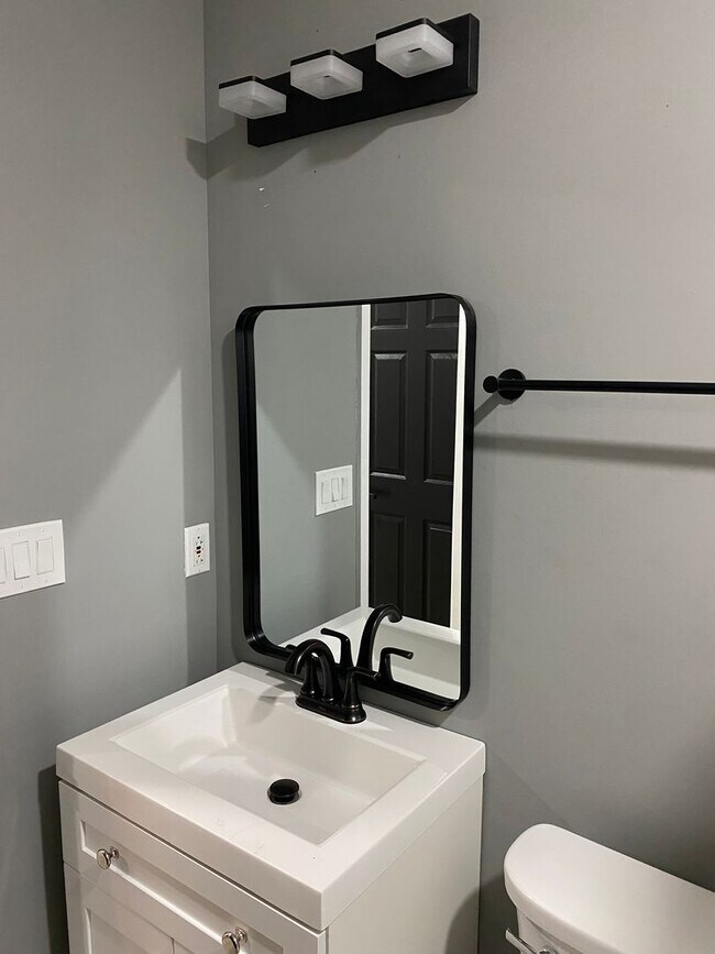 Building Photo - 50 Gorman Ave