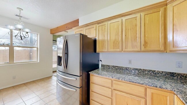 Building Photo - Charming 3-bedroom, 2.5-bathroom home
