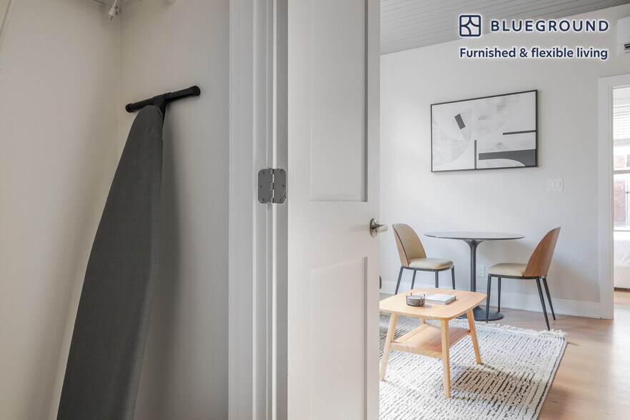 Building Photo - 44 Bromfield St