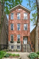 Building Photo - 817 N Hermitage Ave