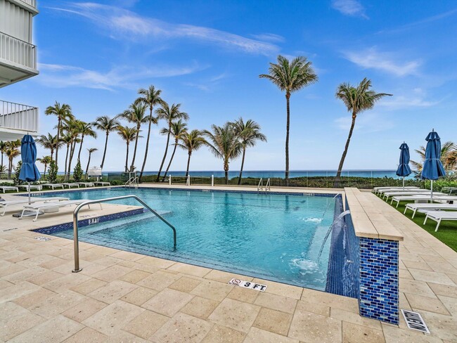 Building Photo - 3000 S Ocean Blvd