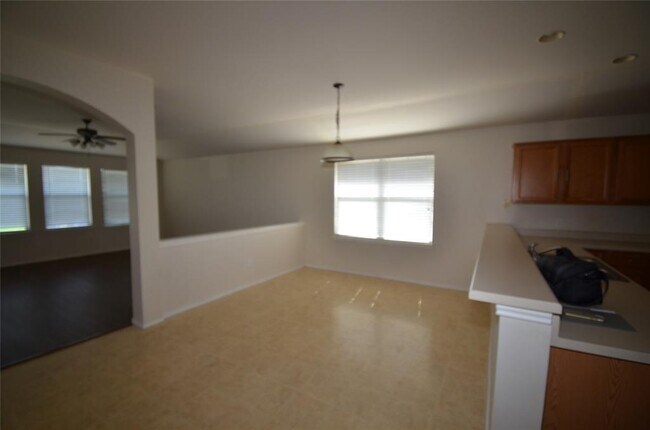 Building Photo - 11812 Timber Heights Dr