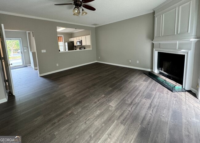 Building Photo - 4645 Valais Ct